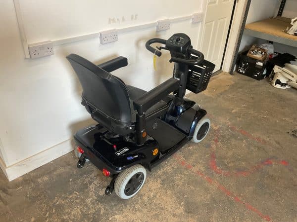INVACARE LEO - BLUE - Image 3